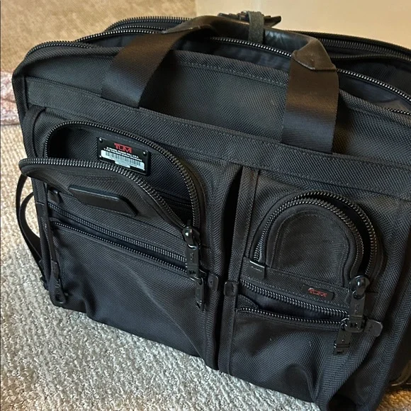 TUMI Alpha briefcase - Picture 3 of 16